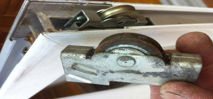 screen door roller repair in Baldwin Park